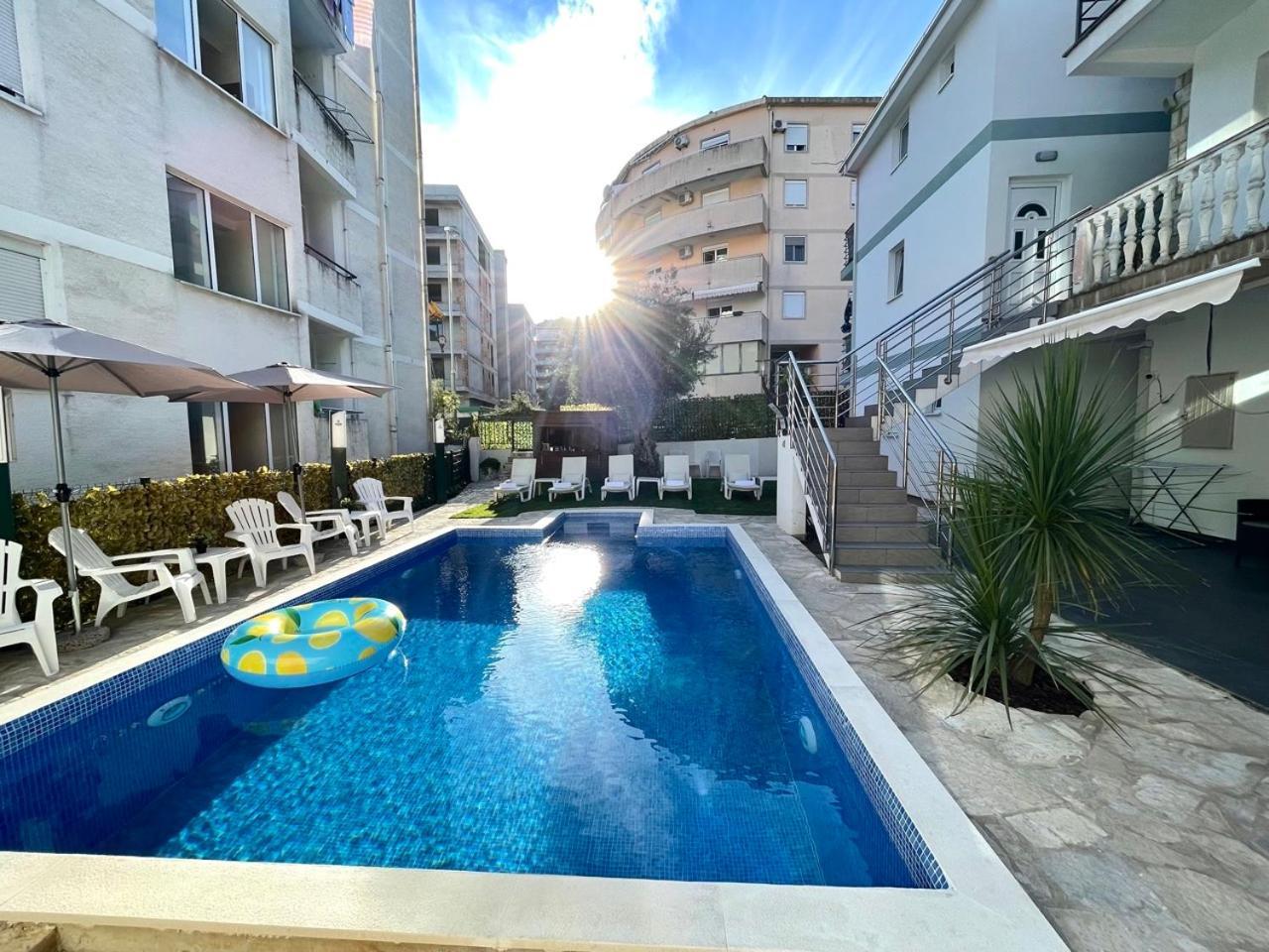 Apartments Monika Budua Esterno foto